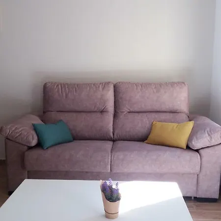 Angus Etxea Apartament *